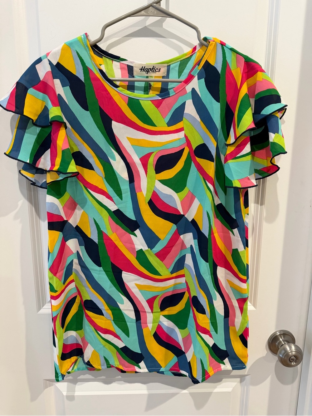 NWOT Haptics Multicolor Ruffle Sleeve Blouse Size Small